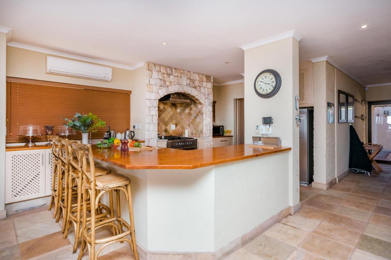 شقة Whale Waters Self Catering Gansbaai دو كيلدرز المظهر الخارجي الصورة