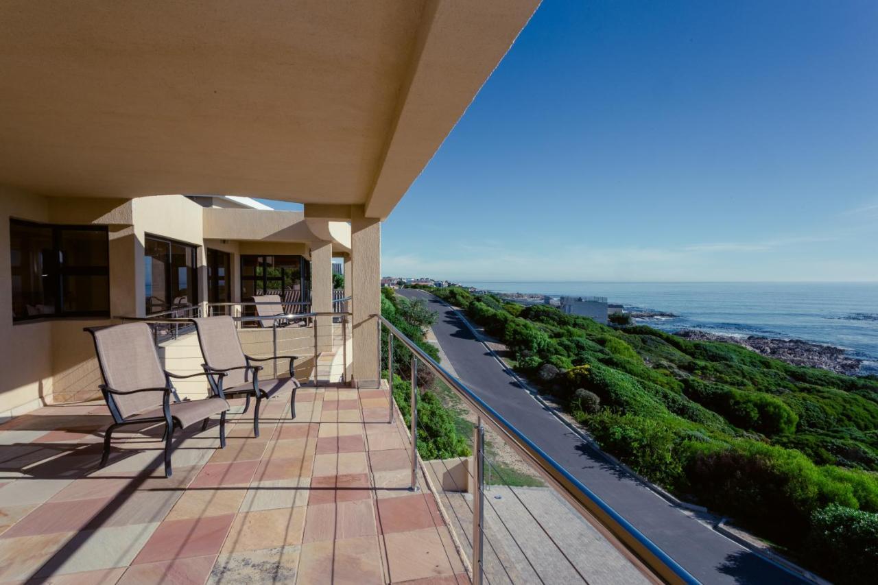 شقة Whale Waters Self Catering Gansbaai دو كيلدرز المظهر الخارجي الصورة