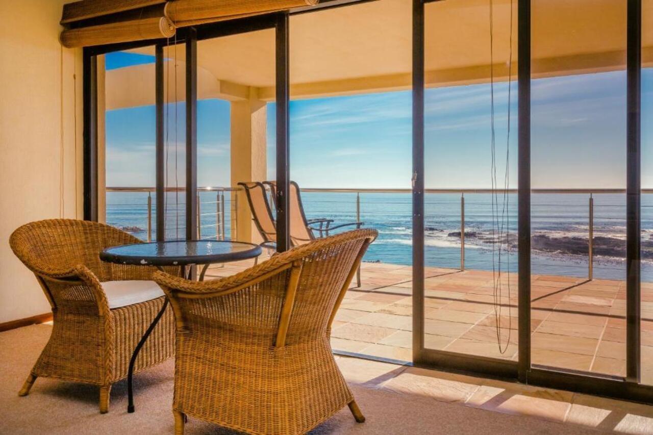 شقة Whale Waters Self Catering Gansbaai دو كيلدرز المظهر الخارجي الصورة