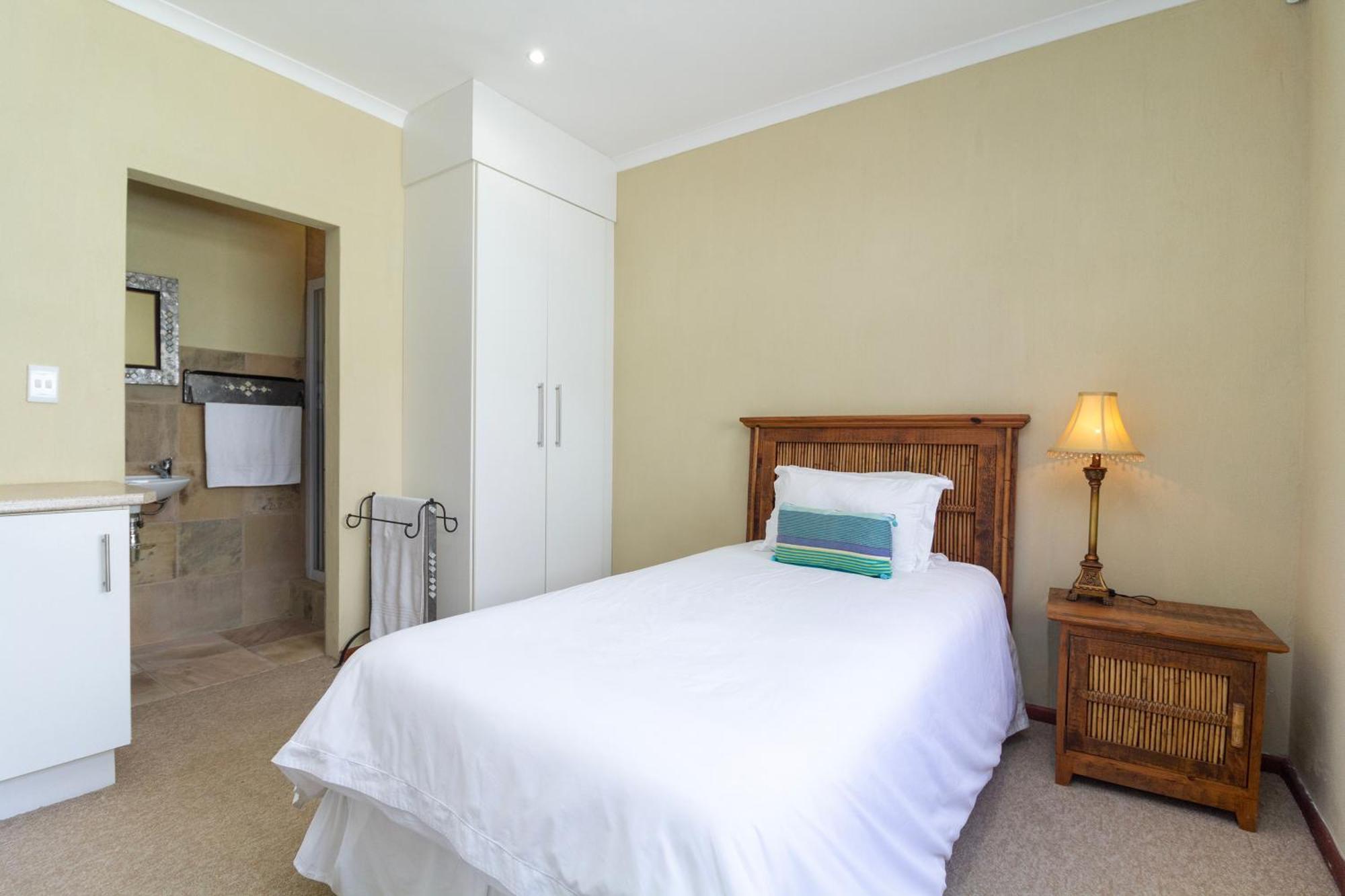 شقة Whale Waters Self Catering Gansbaai دو كيلدرز المظهر الخارجي الصورة